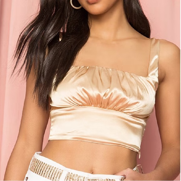 Superdown Jamie Ruched Satin Crop Top - Picture 2 of 11